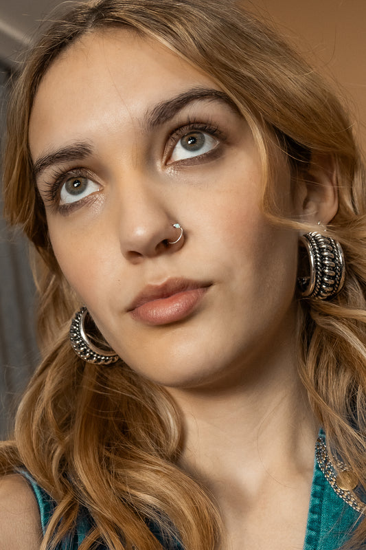 Lariat Twist Hoop Earrigs